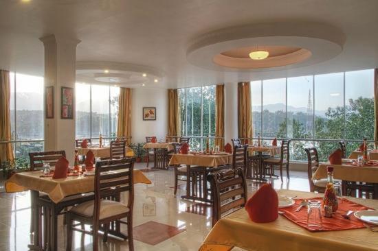 Отель Polo Regency Sundarnagar Экстерьер фото